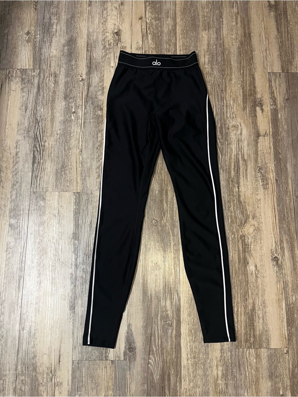 Alo Yoga Airlift High Waist Leggings Black White Sz Small Boxer Style Waistband - Picture 2 of 12